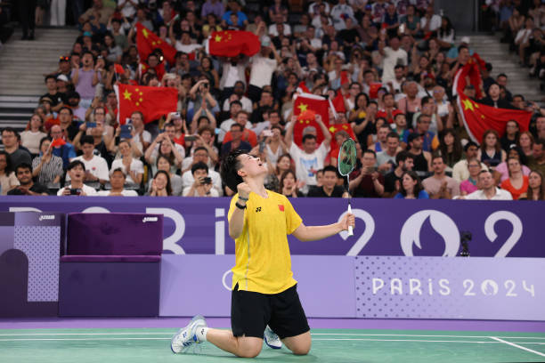 一圖看懂羽毛球規(guī)則：單打與雙打的關(guān)鍵區(qū)別