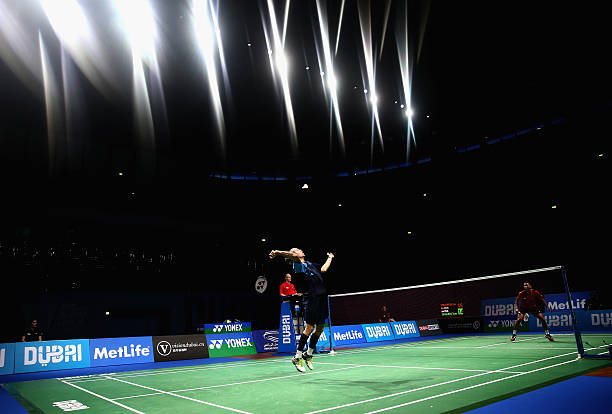 YONEX主題羽毛球館：專業(yè)場地，暢享運動樂趣