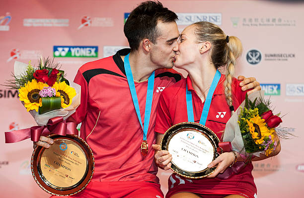 羽毛球基礎(chǔ)打法教學(xué)視頻完整版：掌握發(fā)球、殺球、吊球技巧