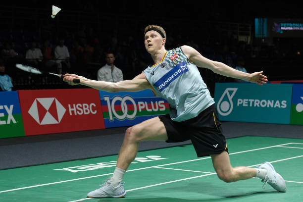 羽毛球發(fā)球規(guī)則更新：2024年必知要點