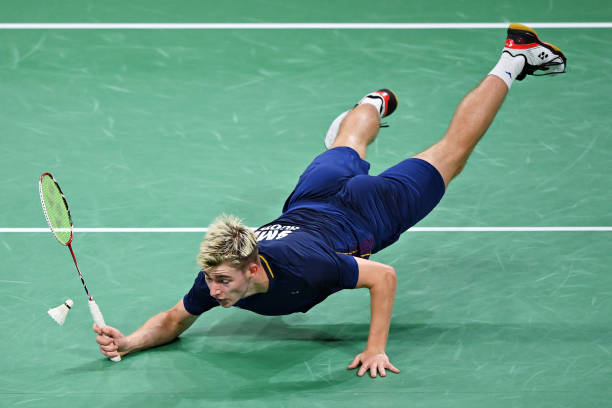 黃雅瓊微博之夜高清直拍，在線觀看她的閃耀時刻