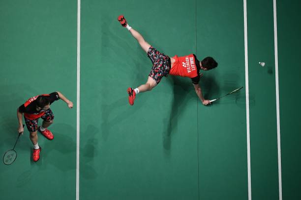 羽毛球雙打場(chǎng)地寬度：從規(guī)則到實(shí)戰(zhàn)應(yīng)用全解析