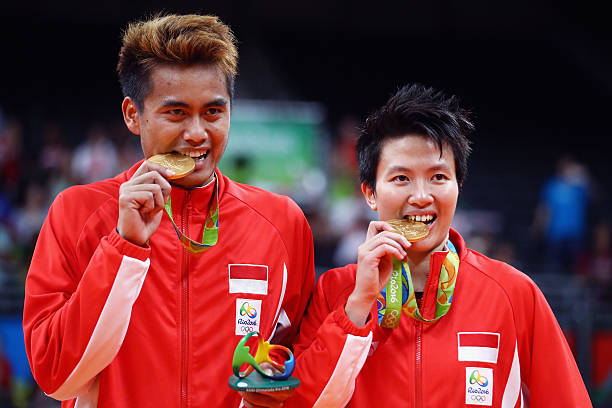 新手必看！100元以內(nèi)羽毛球拍選購指南