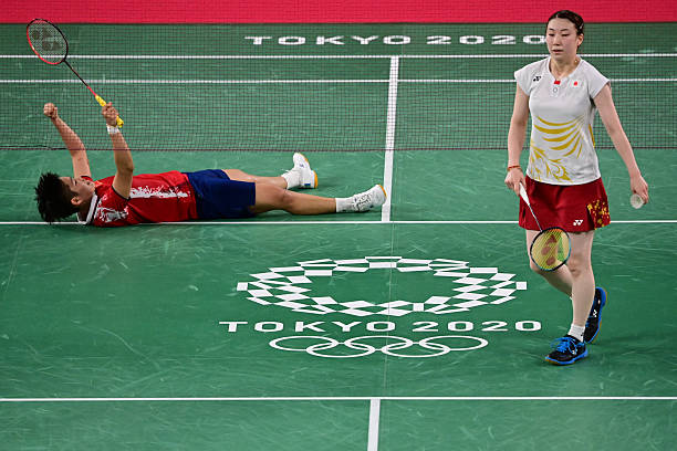 輕松上手！羽毛球入門全攻略：裝備選擇+基礎(chǔ)動作