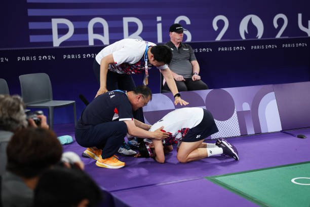 羽毛球新手必看！基本打法招式視頻教程（從入門到掌握）