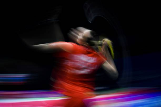 小學(xué)生羽毛球拍磅數(shù)推薦：從入門(mén)到進(jìn)階的合理選擇