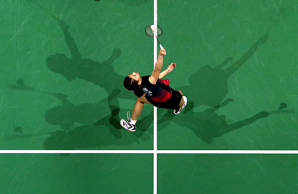 羽毛球拍100g等于幾U？重量與性能關(guān)系詳解