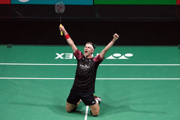 羽毛球場(chǎng)地尺寸揭秘：雙打真的比單打?qū)?6厘米嗎？