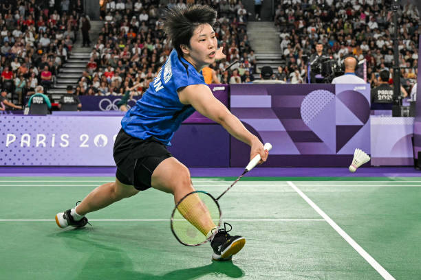 羽毛球館可以租借球拍嗎？費(fèi)用是多少？