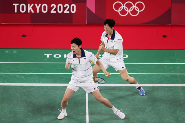 從零開始學(xué)羽毛球：基礎(chǔ)步法完全指南