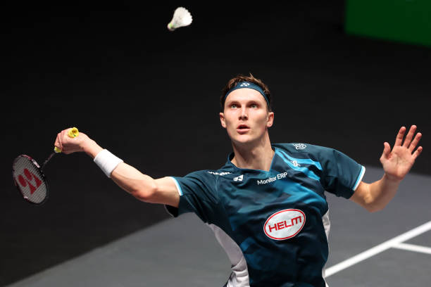 單打vs雙打：標(biāo)準(zhǔn)羽毛球場的尺寸差異解析