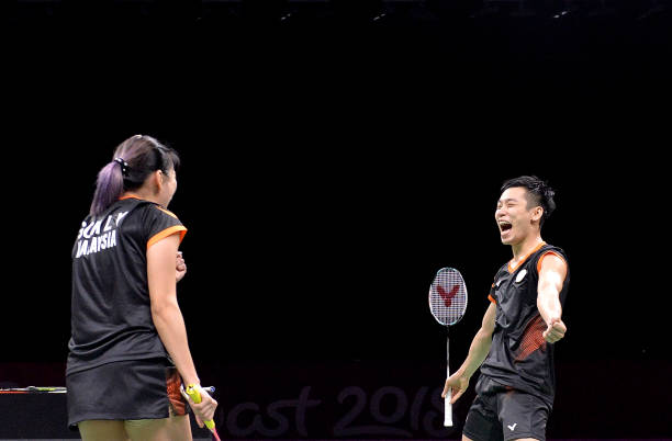 羽毛球發(fā)球規(guī)則：為什么限制高度？