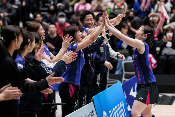 羽毛球吊球技巧：拍面傾斜度的關(guān)鍵作用