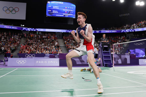 學(xué)校羽毛球場地會員卡及收費優(yōu)惠政策