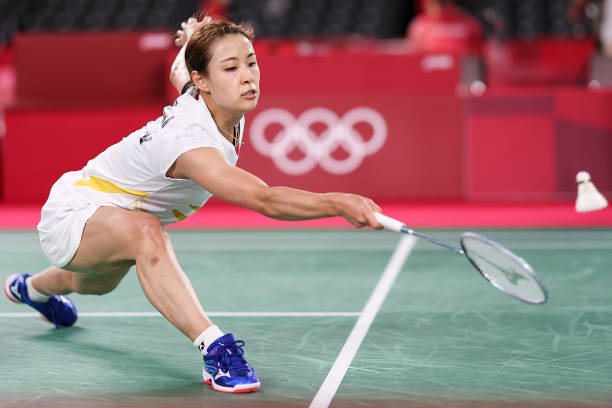 羽毛球場(chǎng)地地面材質(zhì)選擇與規(guī)劃建議