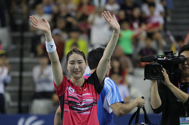 “光頭”是標(biāo)志也是實(shí)力：探訪新加坡羽毛球教練團(tuán)隊(duì)