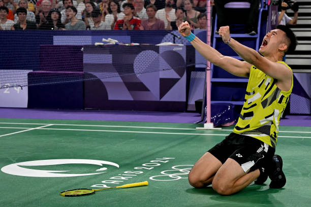 羽毛球VS排球：誰(shuí)才是真正的“體力殺手”？