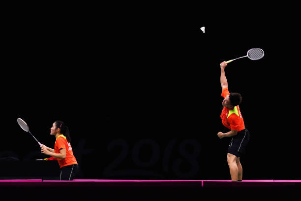 1000ZZ羽毛球拍穿線建議：磅數(shù)與線材如何搭配？