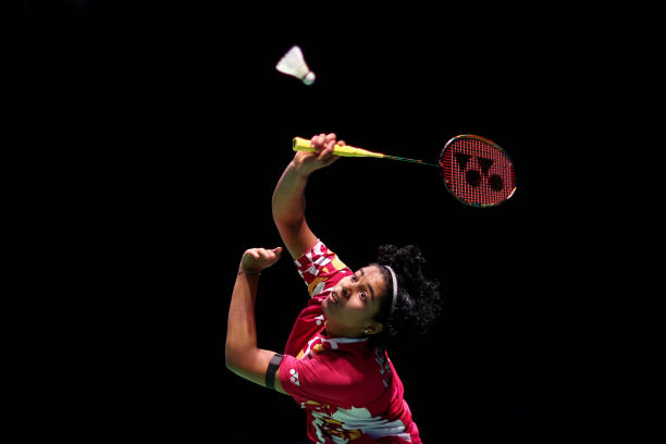 羽毛球提拉擊球發(fā)力技巧：從握拍到揮拍的全流程解析