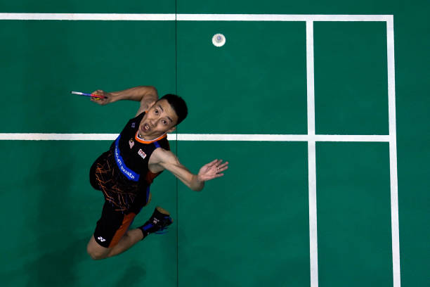 羽毛球場地長寬多少米？業(yè)余和專業(yè)比賽要求一樣嗎？