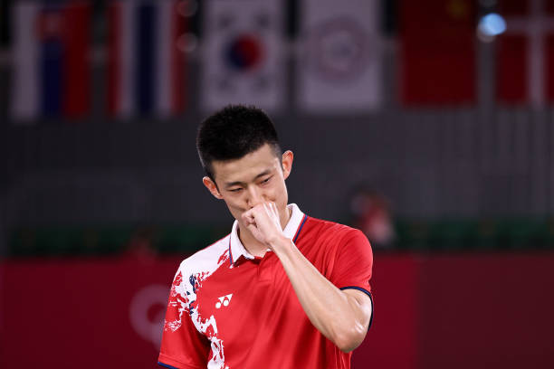 羽毛球雙打比賽完整場(chǎng)地標(biāo)記解讀（含邊線/端線差異說明）