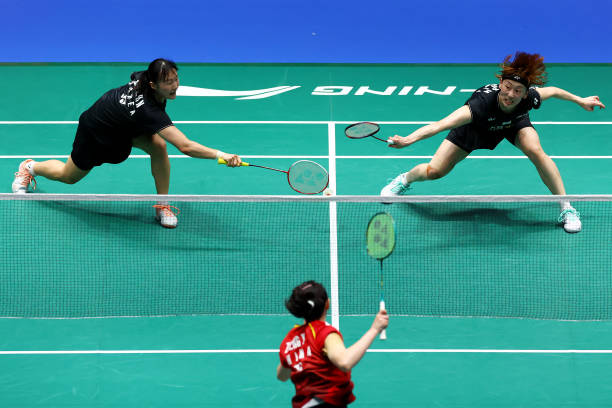 4U羽毛球拍重量實(shí)測：主流品牌哪款更輕便好打？