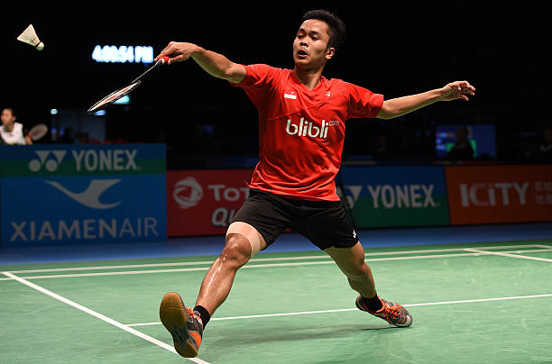 羽毛球雙打規(guī)則：發(fā)球順序、站位輪換與換邊要求