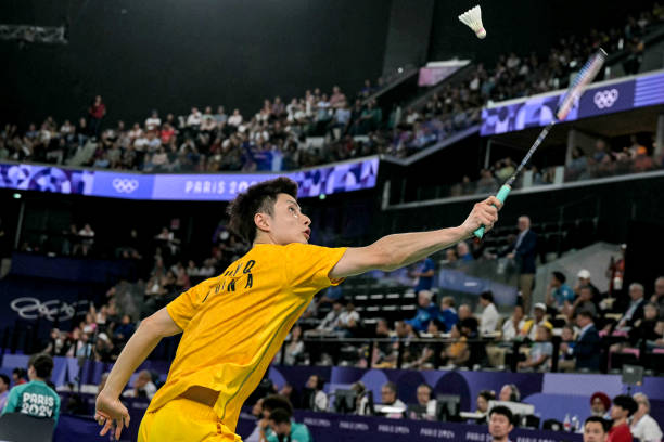 羽毛球雙打場(chǎng)地的標(biāo)準(zhǔn)尺寸及誤差范圍