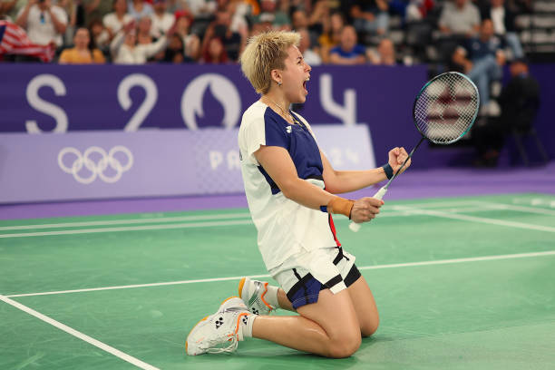 從安全性到性?xún)r(jià)比：兒童羽毛球鞋選購(gòu)全攻略