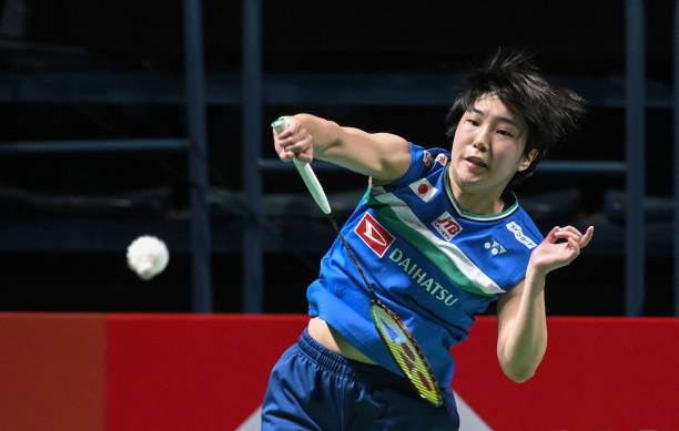 羽毛球殺球教學：如何提高力量與精準度