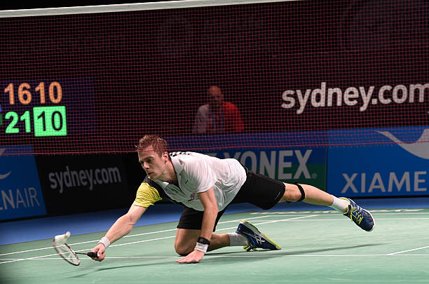 羽毛球雙打場(chǎng)地界限詳解：從基礎(chǔ)到高級(jí)戰(zhàn)術(shù)運(yùn)用