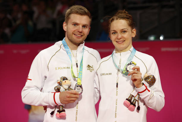 羽毛球拍價(jià)格差異大？材質(zhì)、品牌如何影響定價(jià)？