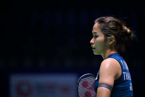 羽毛球高遠球發(fā)球：動作要領(lǐng)與常見錯誤糾正