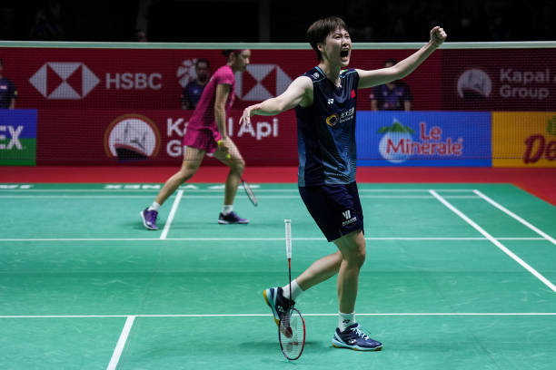 羽毛球場(chǎng)地標(biāo)準(zhǔn)尺寸詳解：室內(nèi)高度要求