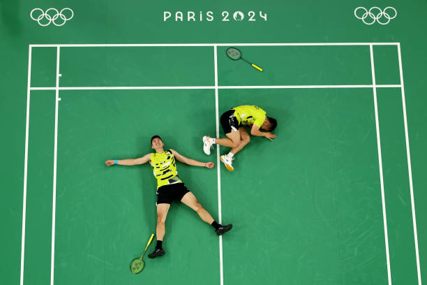 羽毛球比賽的一天——小學(xué)一年級看圖寫話思路