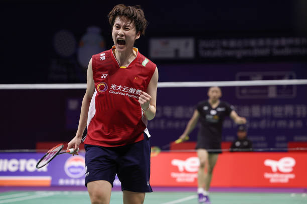 新加坡羽毛球男運(yùn)動(dòng)員閃耀國(guó)際賽場(chǎng)，展現(xiàn)亞洲新勢(shì)力