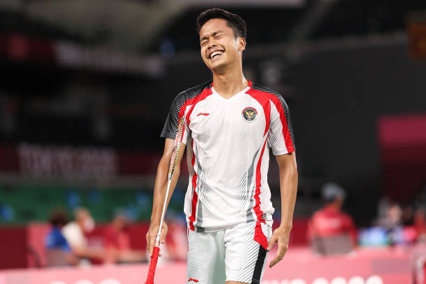 少年羽毛球拍怎么選？材質、重量、平衡點全解析