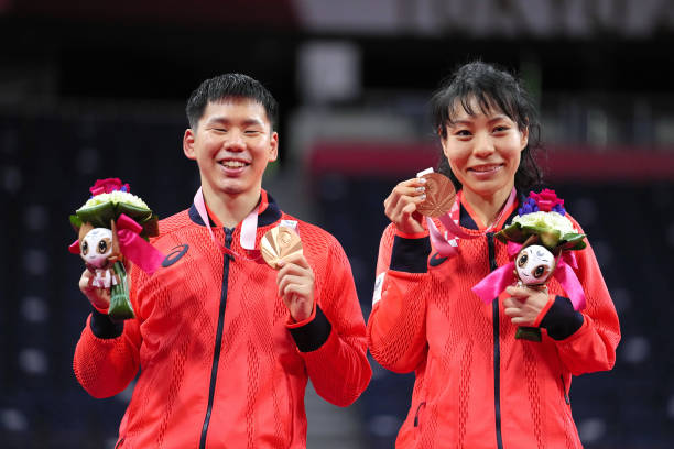 從平方米到英尺：羽毛球場(chǎng)地面積的單位換算與實(shí)例