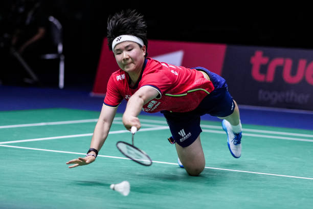 羽毛球打法技巧圖解：從入門到精通的實(shí)戰(zhàn)指南