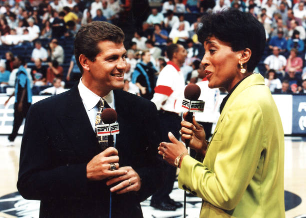 籃球規(guī)則課后反思：規(guī)則記憶與靈活運用的平衡