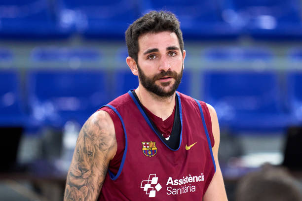 國王vs火箭全場回放：關鍵第四節(jié)逆轉，精彩絕殺時刻！