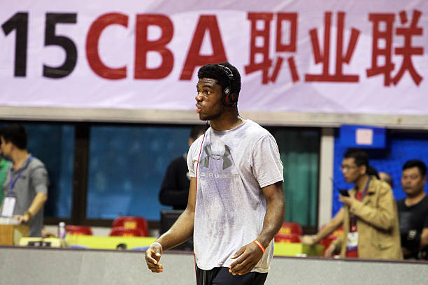 姚明NBA生涯盤點(diǎn)：他是否考慮過加盟其他球隊(duì)？