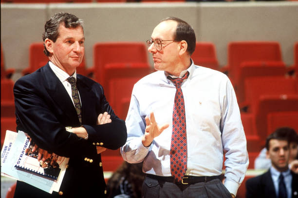 探討籃球直播在線觀看免費(fèi)回放中的主題思想與時(shí)代背景