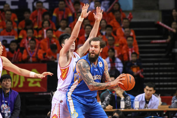 CBA總決賽主場優(yōu)勢規(guī)則：常規(guī)賽排名如何決定主場順序？