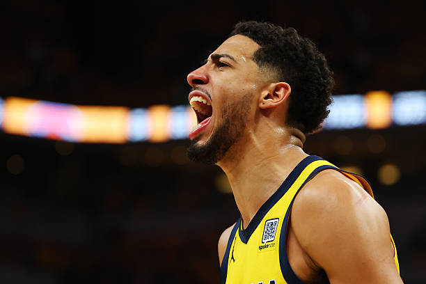 如何正確繪制籃球場(chǎng)邊線與底線