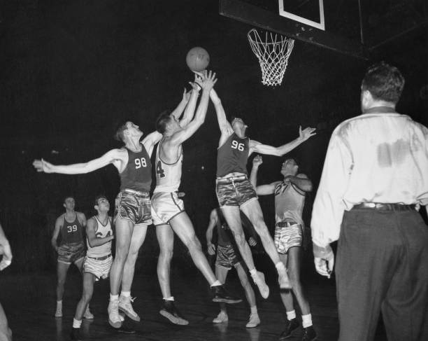 低幫還是高幫？控球后衛(wèi)球鞋選購全解析