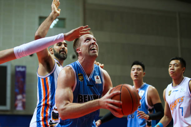 CBA的品牌爭議：民族品牌還是國際合作的產(chǎn)物？