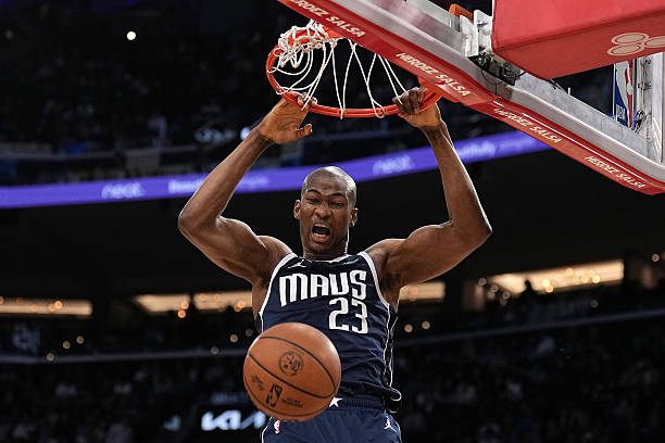 詹姆斯生涯防守數(shù)據(jù)：被低估的全能防守者