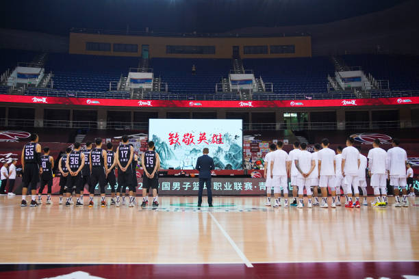 從專業(yè)角度解析室內(nèi)籃球場的高度標(biāo)準(zhǔn)