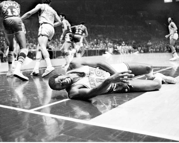 籃球比賽暫停與換人規(guī)則說明